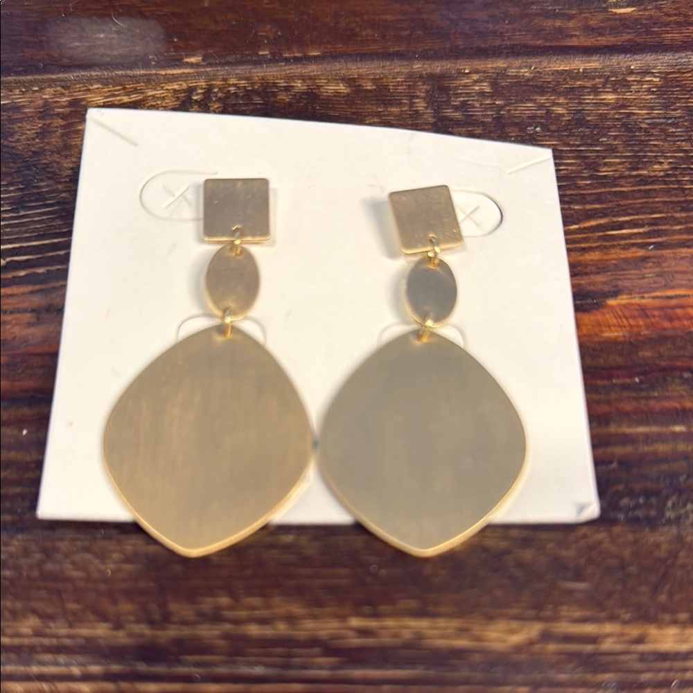 Elegant Gold Dangle Earrings Premier Designs